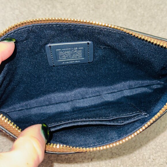 Coach x Kaffe Fassett Large Corner Zip Wristlet In Signature Canvas, NWT - Picture 5 of 5